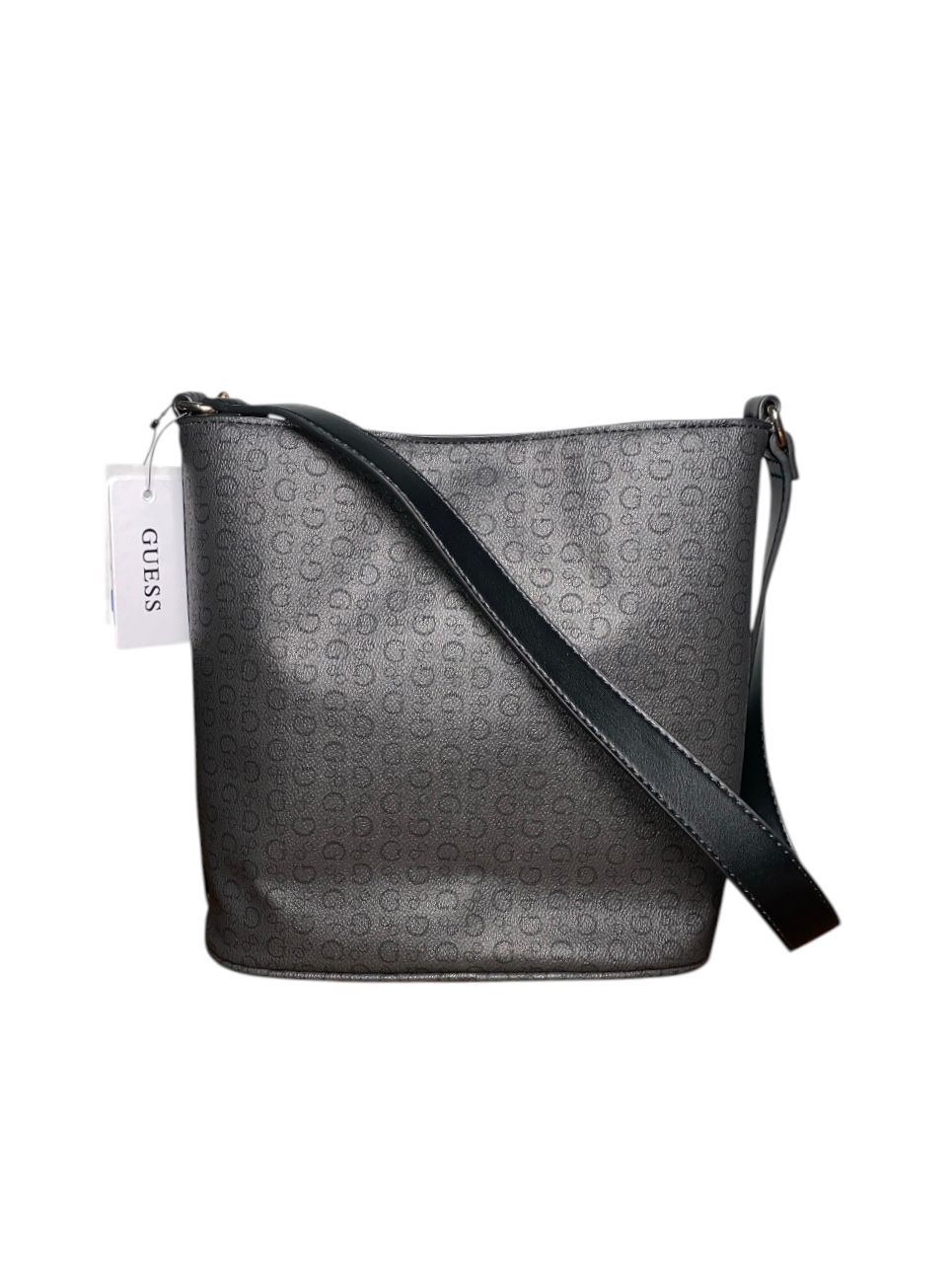 Bolso GUESS Bucket Monograma – El Ícono del Glamour con Charms