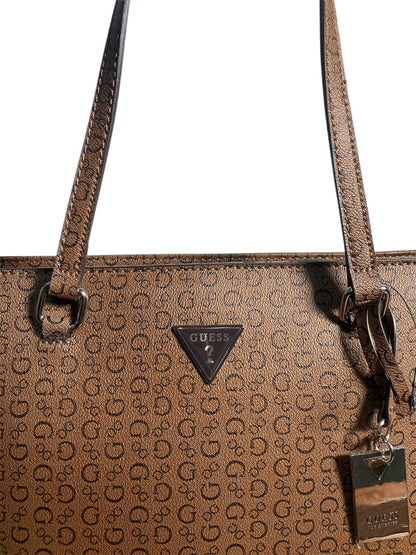 Bolso Tote Guess Cafe - El Toque de Distinción que Tu Estilo Necesita
