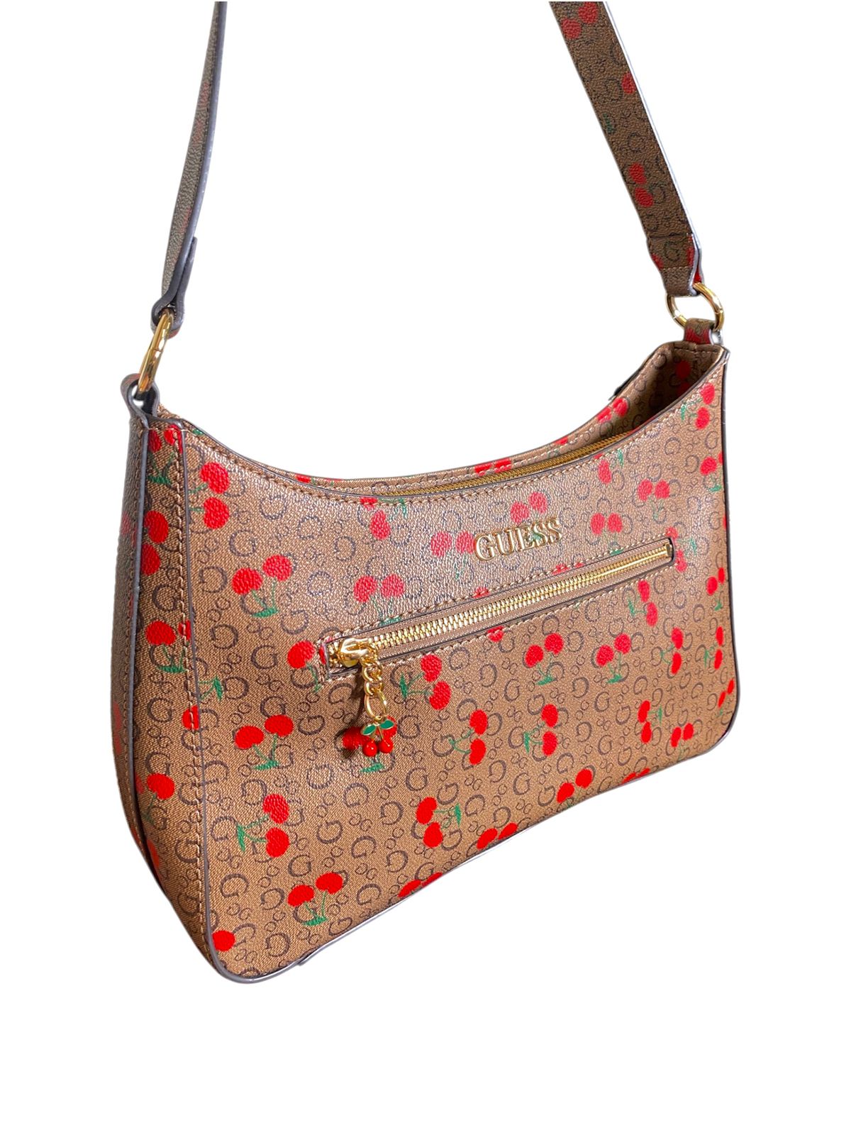 Bolso Guess Cherry Monogram: Estilo Chic con un Toque Dulce