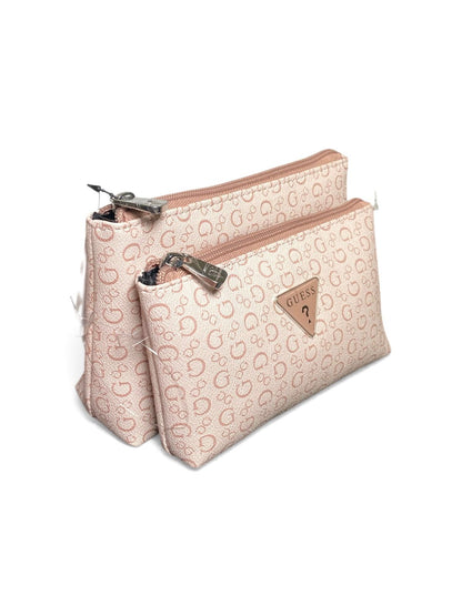 Set Neceser Guess Monogram: Elegancia en Dos Tamaños